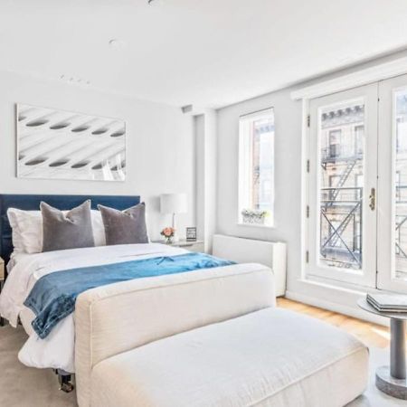 Ferienwohnung Luxe Studio With Charming Juliet Balcony New York Exterior foto